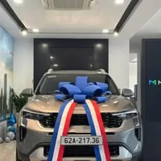 Hoạt động tư vấn và giao xe Mazda tại Long An 2